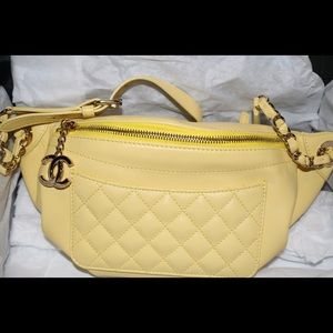 ❌SOLD❌ Chanel Bi Classic Quilted Waist Bag